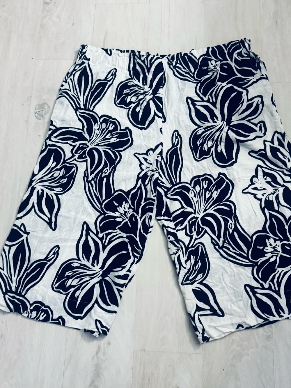 Ruby Rd. White Shorts with Navy Floral Print